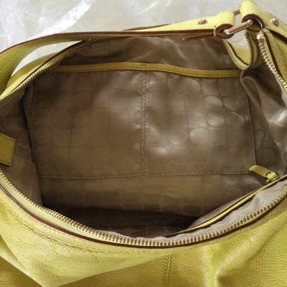 Kate Spade Yellow Pebble Leather Hobo Shoulder Zipper Handbag tassel Zipper - Picture 7 of 15